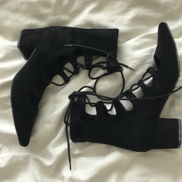 Matisse Sonia Lace Up Heel - Picture 5 of 7